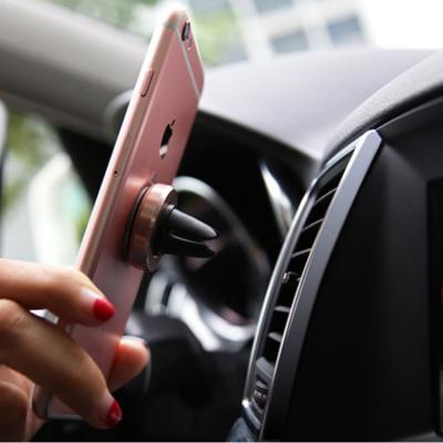 China New 2019 Magnetic Phone Holder Air Vent Car Power Mini Mobile Holder Wholesale Mobile Strong Accessories for sale