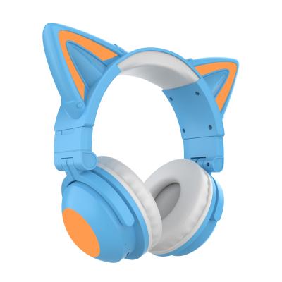 China New Cartoon In-ear Students Cute Cat Ears Headset Wireless Gaming Headset Mobile Phone for sale