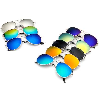 China New Women Sunglasses 2021 Fashion Eyewear Men's Casual Sun Glasses Custom Polarized Colorful Sunglasses for sale