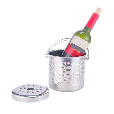 China Viable Manufacturing Small Size 1.6L Stainless Steel Hammered Ice Bucket Champagne Ice Buckets With Tongs for sale