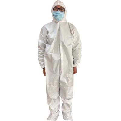 Chine white waterproof microporous disposable protection coverall 50 55 gsm with hood and boot work overall à vendre