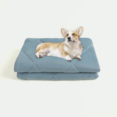 China 2022 Bed Cooling System 100% Anti-static Nylon Dog Cooling Materia Ice Silk Spray Cooling Blanket For Pet for sale