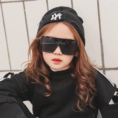 China Baby boy and girls square sunglasses 2021fashion fashion big shape children's personality glass sunglasses for sale