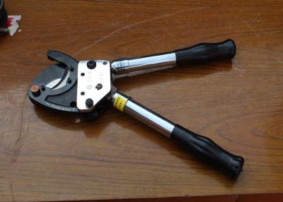 China Easy Operation Steel Cutting tools J30 Ratchet Cable Cutter for Cutting Wire for sale