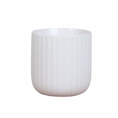 China Custom White Stripes Matte Ceramic Candle Jar With Fancy Home High Quality Candle Holder Lid Empty Container For Candle Making for sale