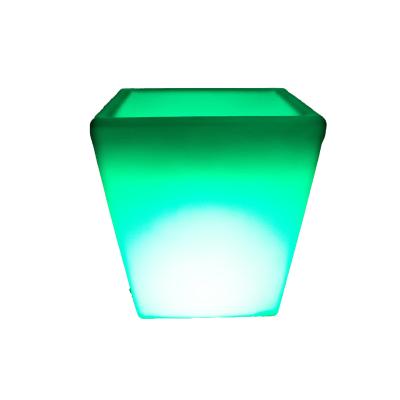 China Modern LED Flower Pot Illuminated LED Vase Light Color Changing LED Plant Pot for sale