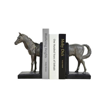 China Europe Polyresin Ornamental Horse Decoration Horse Statue Home Bookends for sale