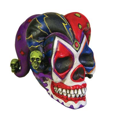 China Europe Yard Jester Clown Skull Skeleton Head Colorful Painted Painted Home Decor Figure Collectible Gift for sale