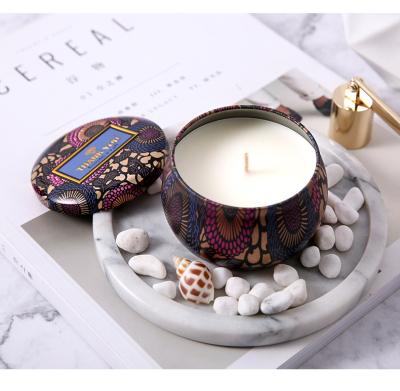 China Aromatherapy Smokeless Handmade Candle Juniors Fragrance Candle Soy Flat Iron Can Creative Hand Gift Box for sale