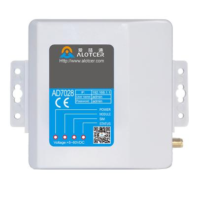 China Outdoor Industrial Router M2M IOT Device With 1 LAN Port And 2 Serial Port RS232 4G Router for sale