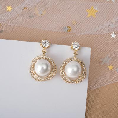 China Luxury Romantic D.C.A. CZ Pearl Drop Earrings Shape Clear Rhinestone Zircon Earring Jewelry For Women for sale