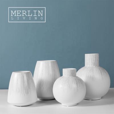 China Modern Minimalist Merlin Scandinavian Ceramic Decal and Porcelain Vases Set Nordic Minimalist Home Decor White Modern Decoration for Flower Vases for sale