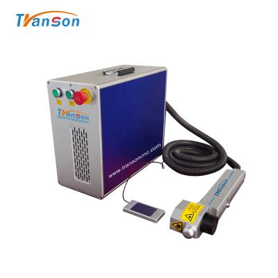 Cina Portable 50w Hand Laser Cleaning Machine Metal Rust Removal 50w Laser Cleaning Machine in vendita