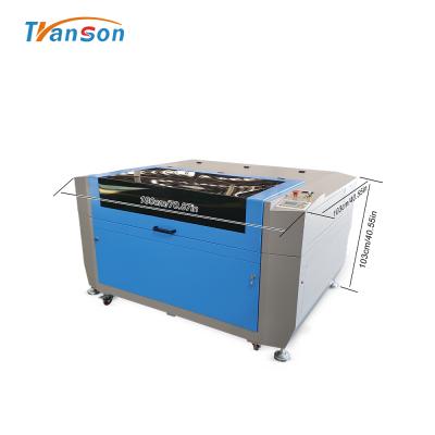 Cina CNC CO2 1390 wood cutting 3d crystal laser engraving machine price in vendita