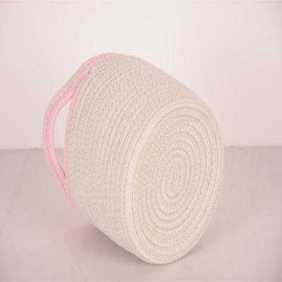 China Modern Wholesale Modern Home Use Large Rope Woven Cotton Laundry Baskets for sale