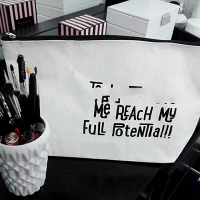 China Eco-Friendly Custom Made Canvas Cotton Zipper Pouch Cosmetic Promotional Travel Cosmetic Bag for sale