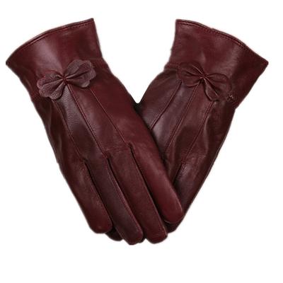 China Lady's Comfortable Genuine Sheep Leather Gloves Plain Women's Leather Gloves for sale