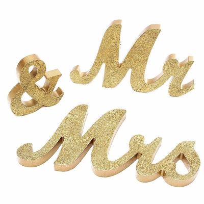 China Modern Glitter Antique Art Wooden Alphabet Wooden Letters MR and MRS Large Vintage Sign for Wedding Decoration for sale