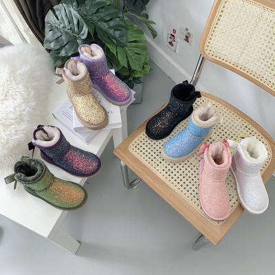 China Fashion Trend 2021Classic Winter Sequin Women's Boots Warm Comfort Women Indoor and Outdoor Boots for sale