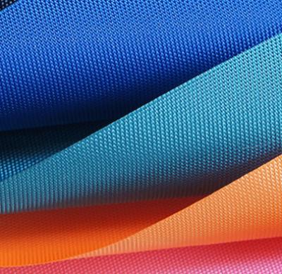 China High quality and anti-static various colors PVC PU 600 D polyester oxford fabric suitable for bags for sale