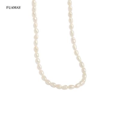 China Trendy Luxury Minimalist Silver Oval Shape FUAMAY Pearl Necklace Freshwater Pearl Necklace Woman Jewelry for sale