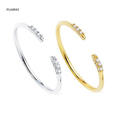 China FUAMAY Factory Price Three CZ Zirconia Stone CLASSIC Open Rings Girls Promise Adjustable Rings for sale