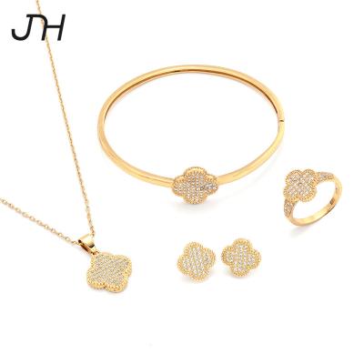 China JH TRENDY Unique Flower Shape 18K Gold Plated Jewelry Set Ladies Shape Jewelry Set Elegant Women Brass Necklace Jewelry Set for sale