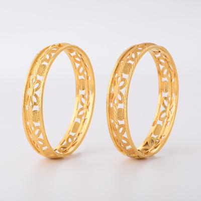 China FASHIONABLE JH Women's Carving Patterned Retro Thick Embossing Bangles Hollow Design Snap Joint Bracelet for sale