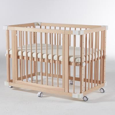 China Modern Wooden Baby Fence Boy Sleeping Hutches Baby Crib Bed Toy Protection Bedroom Baby Bed Playpen for sale