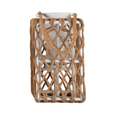 China ECO-frendly Cheap Price Wooden Garden Lanterns Decorative Outdoor Warm Hanging Hurricane Lantern for sale