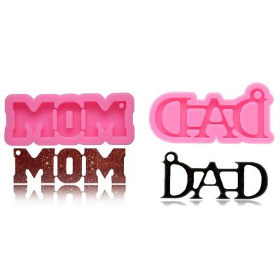 China Disposable Resin Mold Mother's Day Resin Mom Dad's Day Father's Word Silicone Key Chain Mold for sale