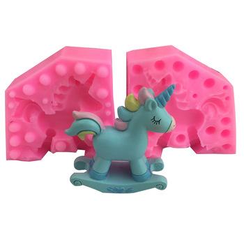 China Disposable Trojan Horse 3D Fondant Silicone Mold for sale