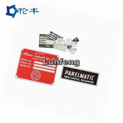 China Metallaufkleber-Aluminiumnummernschild Pantone-freier Raum Logo Die Punching zu verkaufen