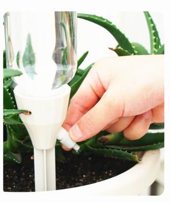 China Easy Flower Flow Device Household Green Plant Drip Irrigation Travel Water Seepage Watering Lazy Timing Watering Device for sale