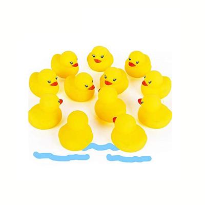 China Baby Shower Cognitive Floating Animal Toy Classic Bath Toy Yellow Duck Bathroom Toy Sprinkler Rubber for sale