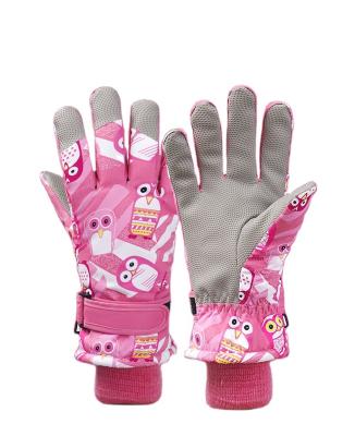 China Ski Glove Winter Non Slip Fleece Gloves Non-slip Windproof Waterproof Touch Screen Kids Promotion Gloves for sale