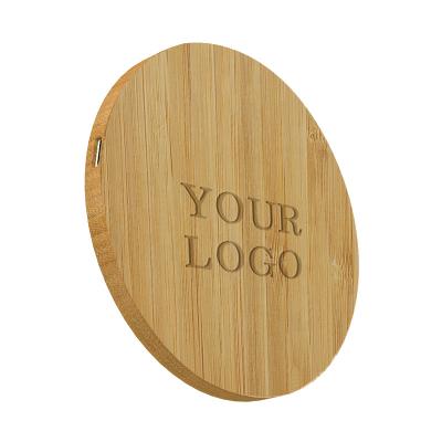 China Custom Mobile Phone Chargineer Logo Bamboo Wooden Fast Qi Pad For iPhone Sumsung Mobile Phone Battery 2023 New 10W Portable Wireless Charger for sale