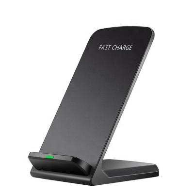 China Mobile Phone Chargineer Top Selling Products 2023 Best-Selling New Amazon Qi Stand For Oppo Trending All In One iPhone Wireless Charger for sale