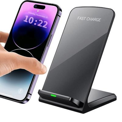 China Mobile Phone Chargineer New Product Ideas Best Seller 2023 On Amazon Qi Phone Holder For iPhone 14 Oppo Charging 15W Wireless Charger Stand for sale