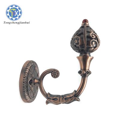 China Hot Selling Curtain Accessories Holder With Crystal Head On Wall Hooks 150*150mm for sale