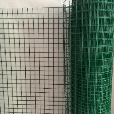 China Easily Installed Hard Plastic Welded Wire Mesh Crop Flower Protection Net for sale