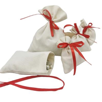 China 5 Sizes (5 pcs/sets) Eco-friendly Canvas Material Gift Bags Candy Bags with Ribbon Ties for Christmas/Wedding/Party Gift Decoration for sale