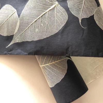 China Beautiful Eco Friendly Eco Friendly Colorful Leaf Wallpaper Black Background For Home Decor for sale