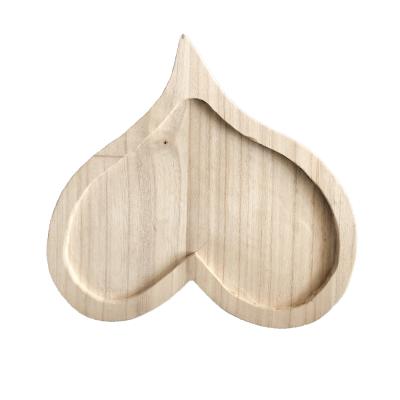 China Europe Heartwood Shape Tray Household Upholstery Tray For Serving Ornaments for sale