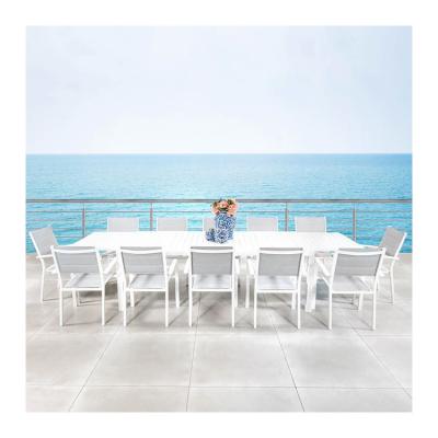 China Set de comedor al aire libre de aluminio de estilo moderno 12 asientos sillón y mesa de comedor extensible en venta