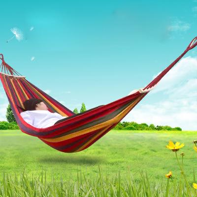 China Modern Adjustable Tree Hammock Outdoor Rising Hanging Camping Swings Hammock With Well Designed Pockets for sale