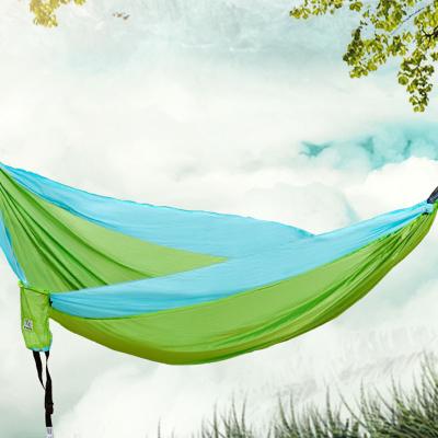 China Double Hammock Modern Wholesale Parachute Camping Hammock Mosquito Net With Carabiners for sale