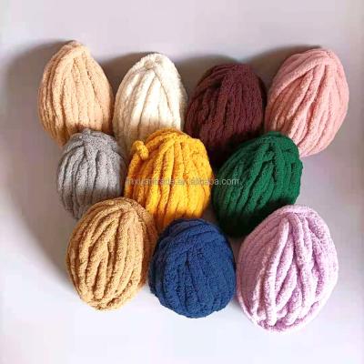 China Fashion Chunky Yarn Arm Knitting Soft Chenille Wholesale Chat Chunky Knit Vegan Yarn For Scarves for sale