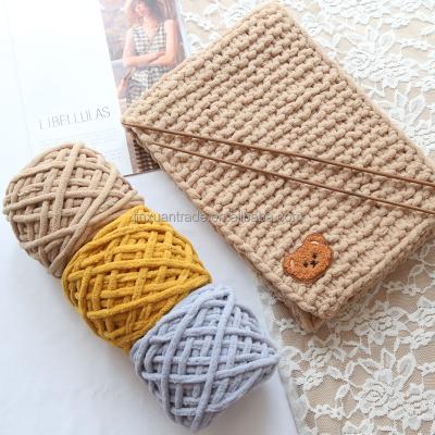 China Fashion Chunky Knitting Yarn Soft Blanket Blanket Making Chunky Chenille Vegan Yarn Yarn for sale