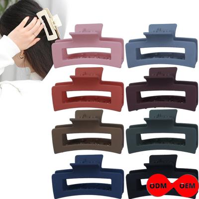 China Fashion Direct Hollow Square Hair Clips Matte Grab Claw Hair Clips 8.5cm Fixed Factory Sales Big Hair Clips For Women for sale